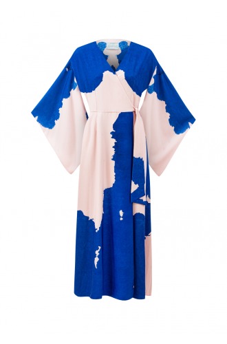 Długa, kimonowa sukienka