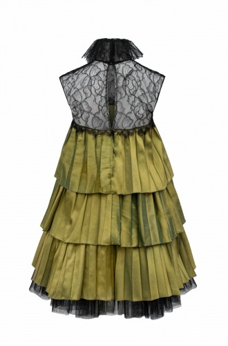 Krótka sukienka z plisami w kolorze limonki