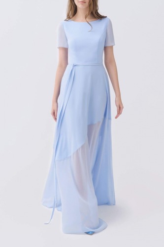 Długa, błękitna sukienka