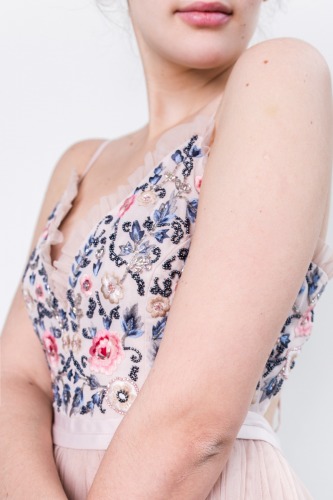 Needle&Threat sukienka midi, tiulowy dół, na ramiączka
