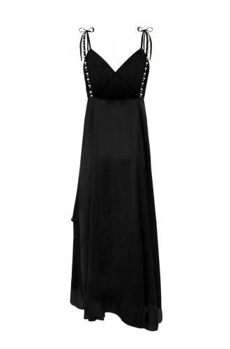 Długa, czarna, zwiewna, asymetryczna sukienka
